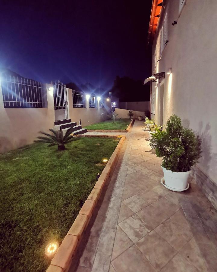Villa Chiara Solanas Solanas  Exterior foto
